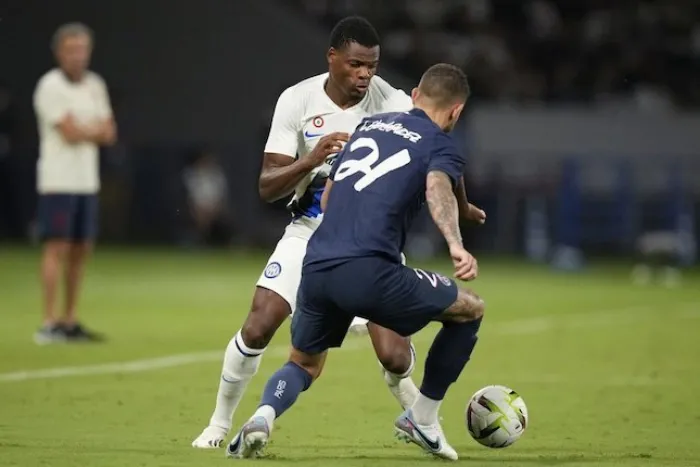 PSG lolos meyakinkan ke final Liga Champions Eropa 2024-2025, setelah di Semifinal menyingkirkan Arsenal dengan aggregat 3-1.