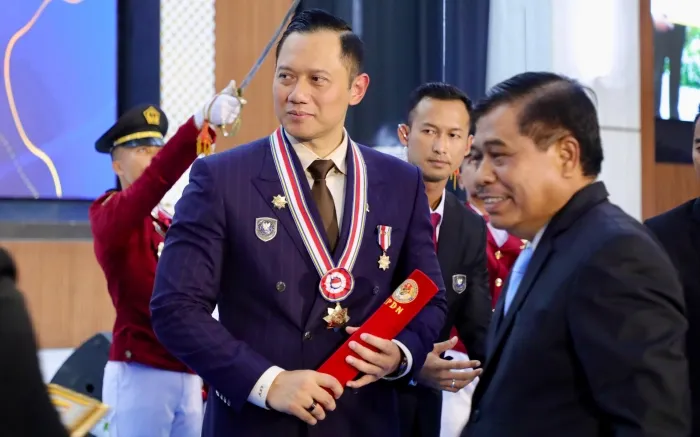Agus Harimurti Yudhoyono (AHY) memberikan kuliah umum di hadapan ribuan praja IPDN di Jatinangor, Kabupaten Sumedang, Selasa (7/5/2025).