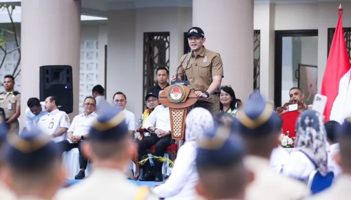 Infrastruktur pendidikan memiliki peran strategis sebagai pondasi utama dalam membangun SDM pamong praja yang unggul dan berintegritas.