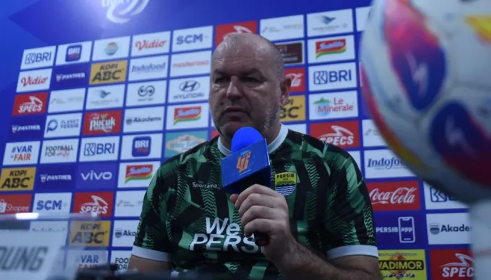 Persib bakal melakoni laga Pekan 32 Liga 1 2024-2025, kontra Barito Putera di Stadion GBLA, Jumat (9/5/2025) mulai pukul 19.00 WIB.