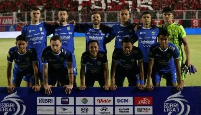 Persib bakal melakoni laga Pekan 32 Liga 1 2024-2025, kontra Barito Putera di Stadion GBLA, Jumat (9/5/2025) mulai pukul 19.00 WIB.