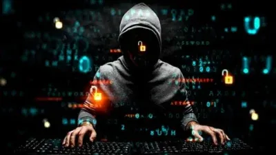 Kasus dugaan kebocoran data pribadi dalam jumlah besar kembali menggegerkan publik. Kali ini, seorang peretas anonim bernama DigitalGhostt